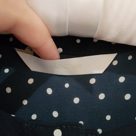 Frontrow - Picture 6 of 6